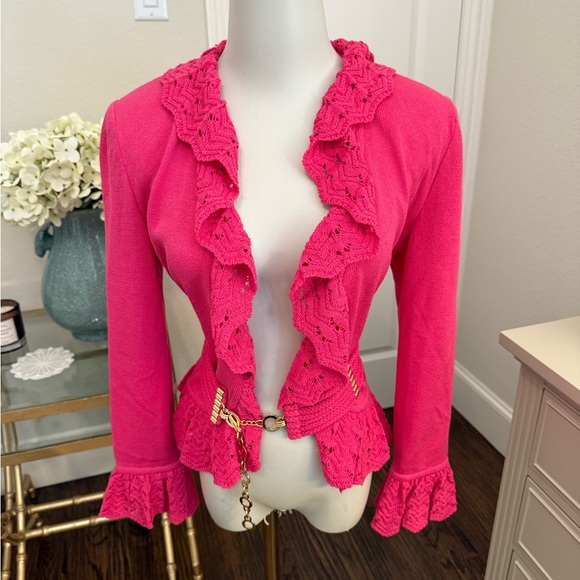 St. John Collection Sweaters - St. John Vintage Belted Sweater
GG19